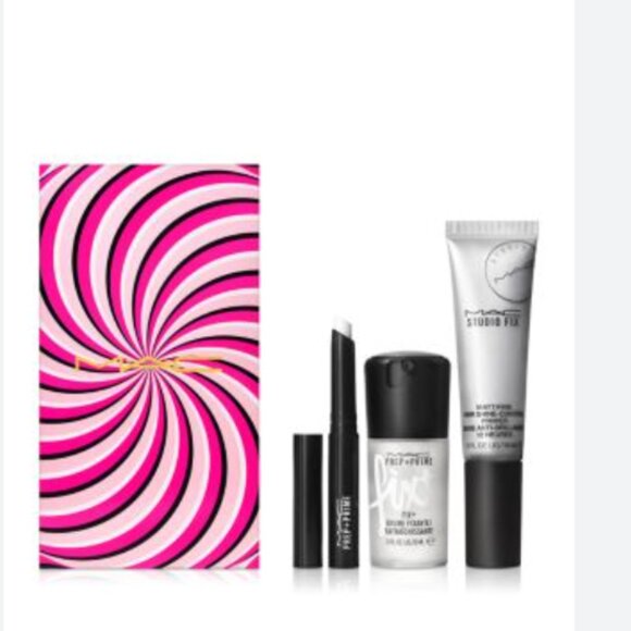 MAC Cosmetic Tricks of the Trade Kit brand new in box (primer, lip primer, fix+) - Picture 1 of 9
